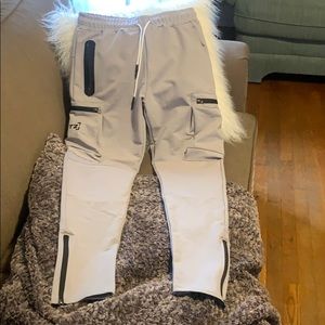 Men’s Jogger Grey Never Worn